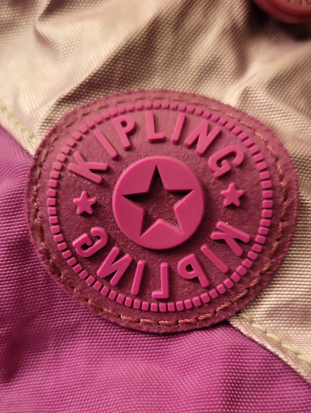 Kipling Lunchbox In Geometric Colors - Picture 3 of 13